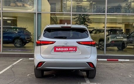 Toyota Highlander, 2026 год, 6 100 000 рублей, 6 фотография