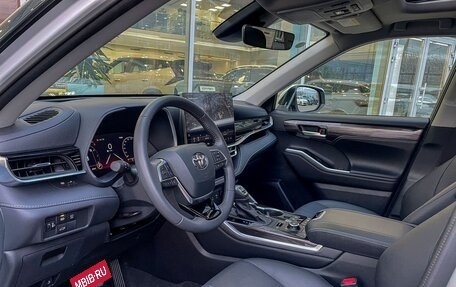 Toyota Highlander, 2026 год, 6 100 000 рублей, 11 фотография