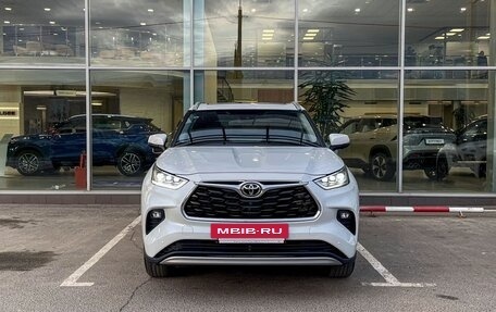 Toyota Highlander, 2026 год, 6 100 000 рублей, 2 фотография