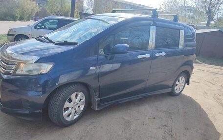 Honda Freed I, 2011 год, 1 100 000 рублей, 2 фотография