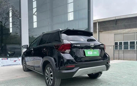 Toyota Yaris XP150 рестайлинг, 2022 год, 1 320 000 рублей, 16 фотография