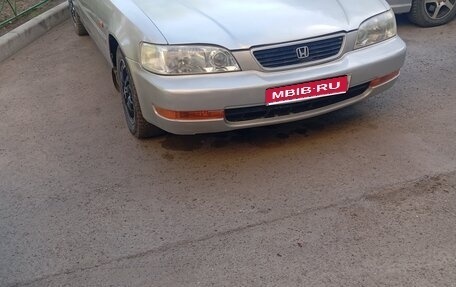 Honda Inspire III, 1997 год, 345 000 рублей, 1 фотография