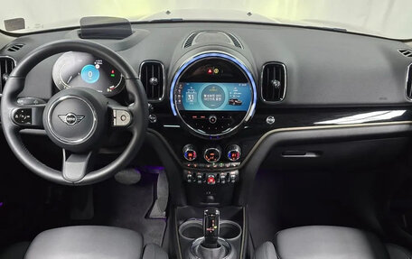 MINI Countryman II (F60), 2023 год, 3 010 000 рублей, 8 фотография