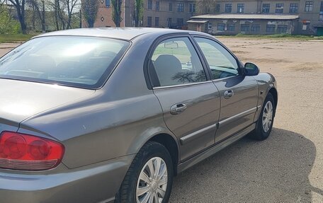Hyundai Sonata IV рестайлинг, 2004 год, 470 000 рублей, 3 фотография