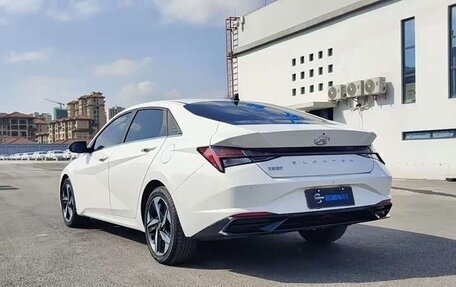 Hyundai Elantra, 2022 год, 1 420 000 рублей, 6 фотография