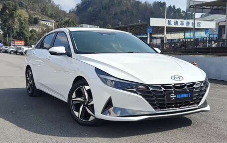 Hyundai Elantra, 2022 год, 1 420 000 рублей, 3 фотография