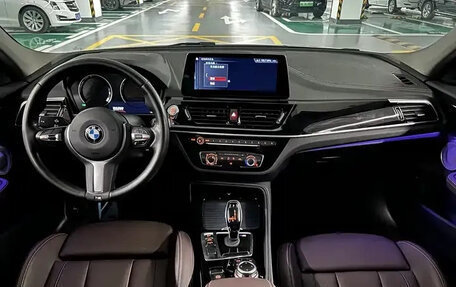 BMW 1 серия, 2023 год, 1 830 000 рублей, 16 фотография