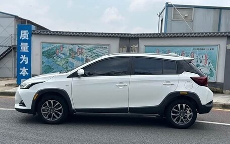 Toyota Yaris XP150 рестайлинг, 2023 год, 1 140 000 рублей, 4 фотография