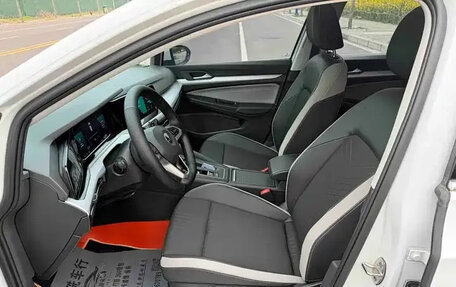 Volkswagen Golf VIII, 2023 год, 1 678 040 рублей, 9 фотография