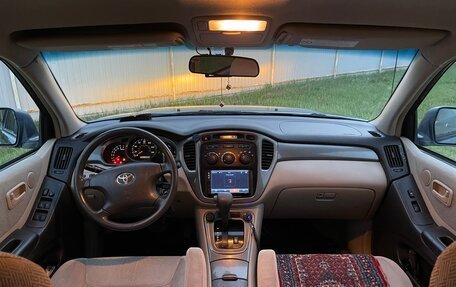 Toyota Highlander III, 2002 год, 830 000 рублей, 8 фотография