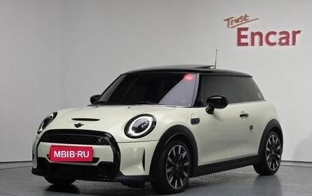 MINI Hatch, 2021 год, 1 650 000 рублей, 1 фотография
