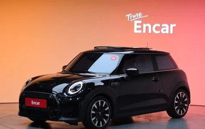 MINI Hatch, 2022 год, 1 928 000 рублей, 1 фотография