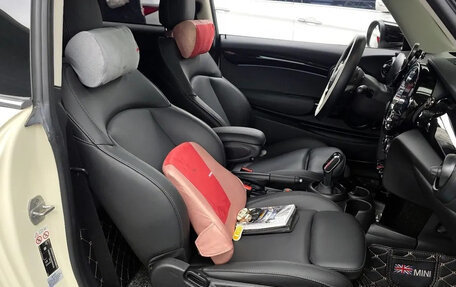 MINI Hatch, 2021 год, 1 650 000 рублей, 7 фотография