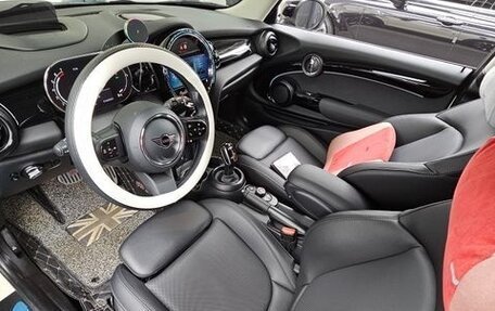 MINI Hatch, 2021 год, 1 650 000 рублей, 8 фотография