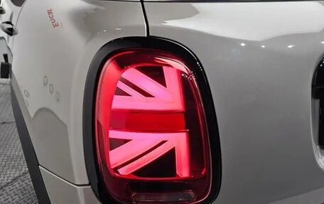 MINI Hatch, 2022 год, 1 824 000 рублей, 10 фотография