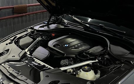 BMW 5 серия, 2018 год, 2 890 000 рублей, 11 фотография