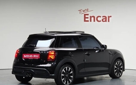 MINI Hatch, 2022 год, 1 928 000 рублей, 3 фотография