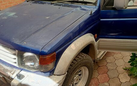 Mitsubishi Pajero III рестайлинг, 1994 год, 500 000 рублей, 3 фотография
