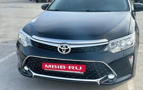Toyota Camry, 2017 год, 2 550 000 рублей, 12 фотография