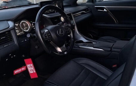 Lexus RX IV рестайлинг, 2019 год, 4 650 000 рублей, 4 фотография