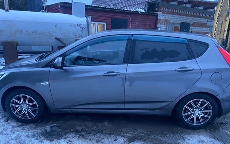 Hyundai Solaris II рестайлинг, 2012 год, 730 000 рублей, 6 фотография