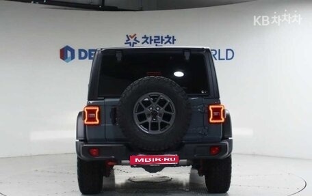 Jeep Wrangler, 2024 год, 20 фотография