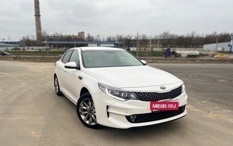 KIA Optima IV, 2018 год, 2 000 000 рублей, 3 фотография