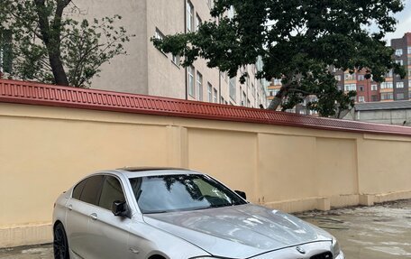 BMW 5 серия, 2012 год, 1 560 000 рублей, 3 фотография