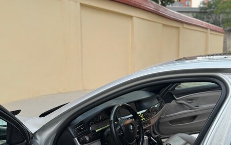 BMW 5 серия, 2012 год, 1 560 000 рублей, 8 фотография