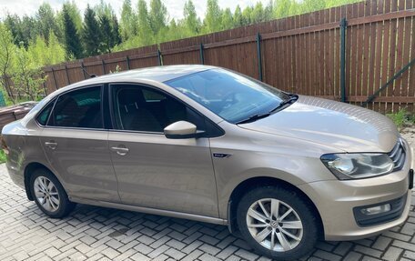 Volkswagen Polo VI (EU Market), 2019 год, 1 150 000 рублей, 2 фотография