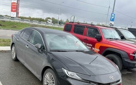 Toyota Camry, 2024 год, 4 200 000 рублей, 2 фотография
