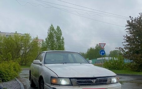 Toyota Vista, 1994 год, 180 000 рублей, 1 фотография