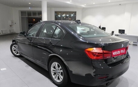 BMW 3 серия, 2017 год, 1 977 000 рублей, 4 фотография