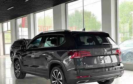 Volkswagen Tharu, 2023 год, 1 860 000 рублей, 5 фотография