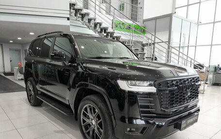 Toyota Land Cruiser, 2022 год, 9 975 000 рублей, 3 фотография