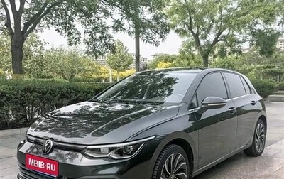 Volkswagen Golf VIII, 2023 год, 1 850 000 рублей, 1 фотография