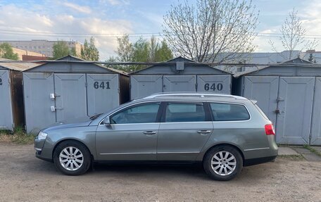 Volkswagen Passat B6, 2006 год, 650 000 рублей, 2 фотография