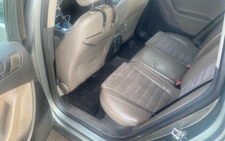 Volkswagen Passat B6, 2006 год, 650 000 рублей, 11 фотография