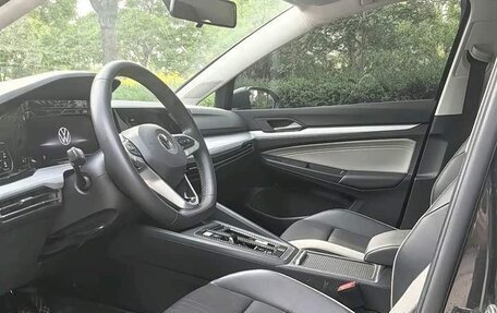 Volkswagen Golf VIII, 2023 год, 1 850 000 рублей, 8 фотография