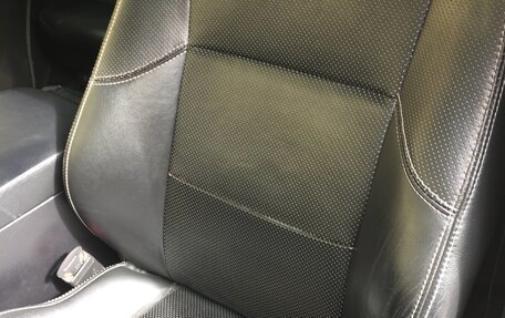 Toyota Land Cruiser Prado 150 рестайлинг 2, 2012 год, 3 000 000 рублей, 12 фотография