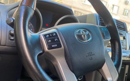 Toyota Land Cruiser Prado 150 рестайлинг 2, 2012 год, 3 000 000 рублей, 14 фотография