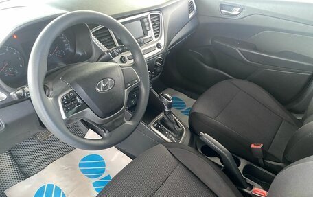 Hyundai Solaris II рестайлинг, 2019 год, 1 049 000 рублей, 11 фотография