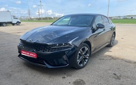 KIA K5, 2021 год, 2 100 000 рублей, 1 фотография