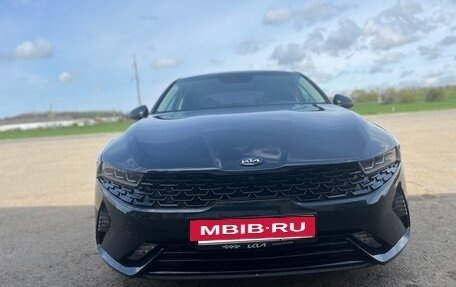 KIA K5, 2021 год, 2 100 000 рублей, 8 фотография