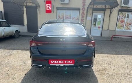 KIA K5, 2021 год, 2 100 000 рублей, 7 фотография