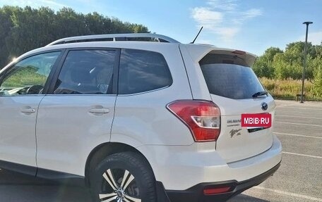 Subaru Forester, 2014 год, 1 570 000 рублей, 6 фотография