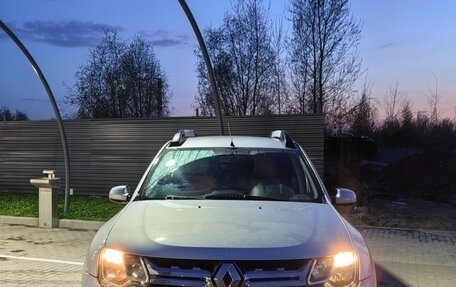 Renault Duster I рестайлинг, 2017 год, 1 399 000 рублей, 12 фотография
