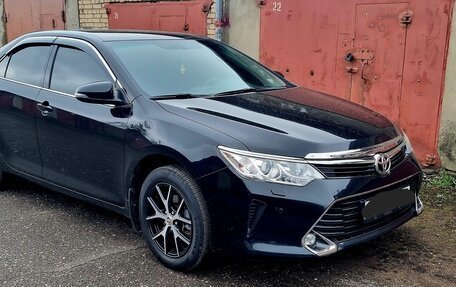Toyota Camry, 2017 год, 2 500 000 рублей, 8 фотография