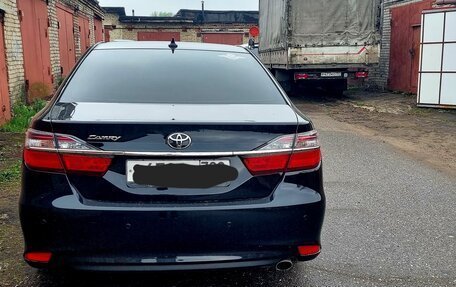 Toyota Camry, 2017 год, 2 500 000 рублей, 5 фотография