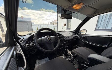 Chevrolet Niva I рестайлинг, 2012 год, 498 000 рублей, 23 фотография